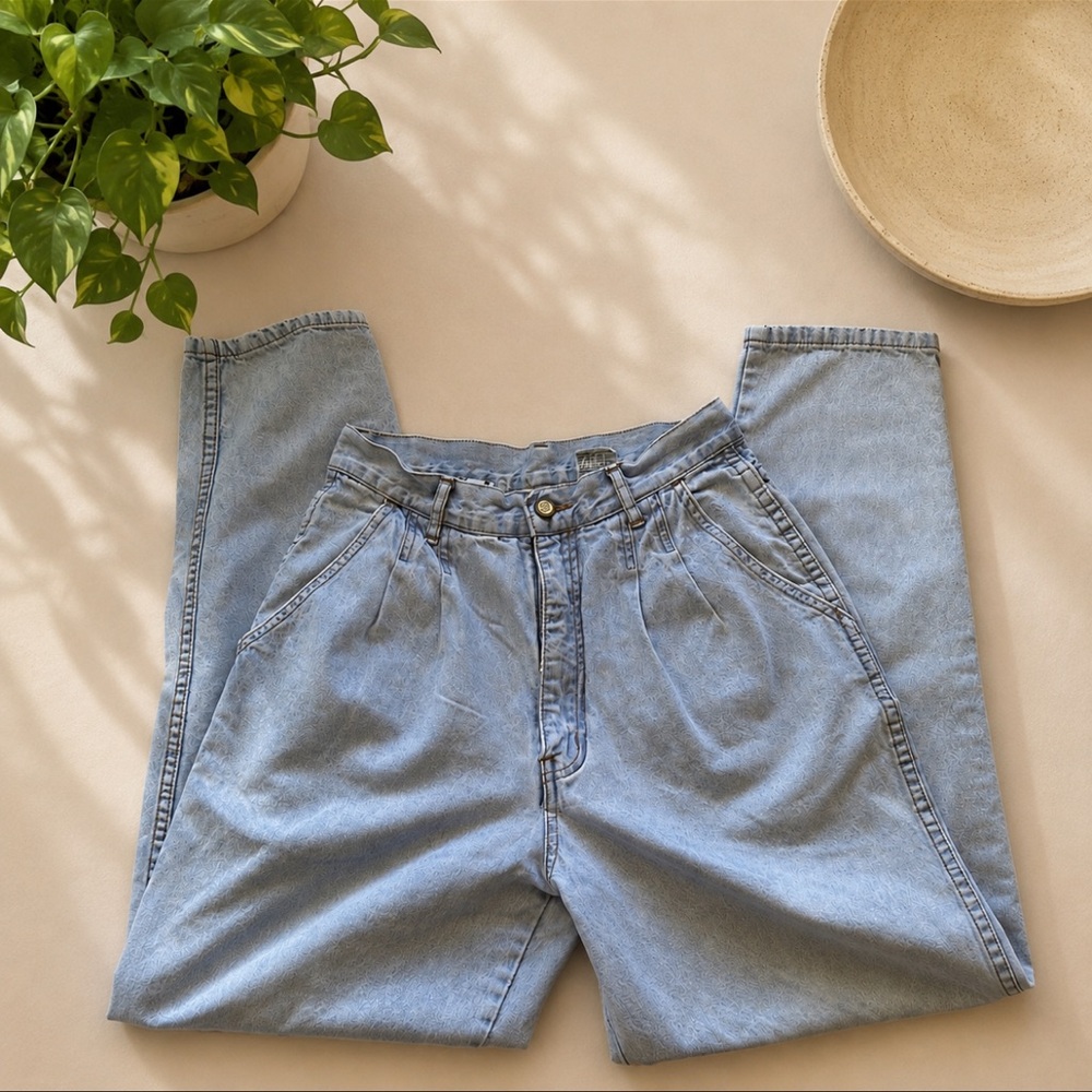 Vintage 1990s Bill Blass Pleated Boot Leg Jeans